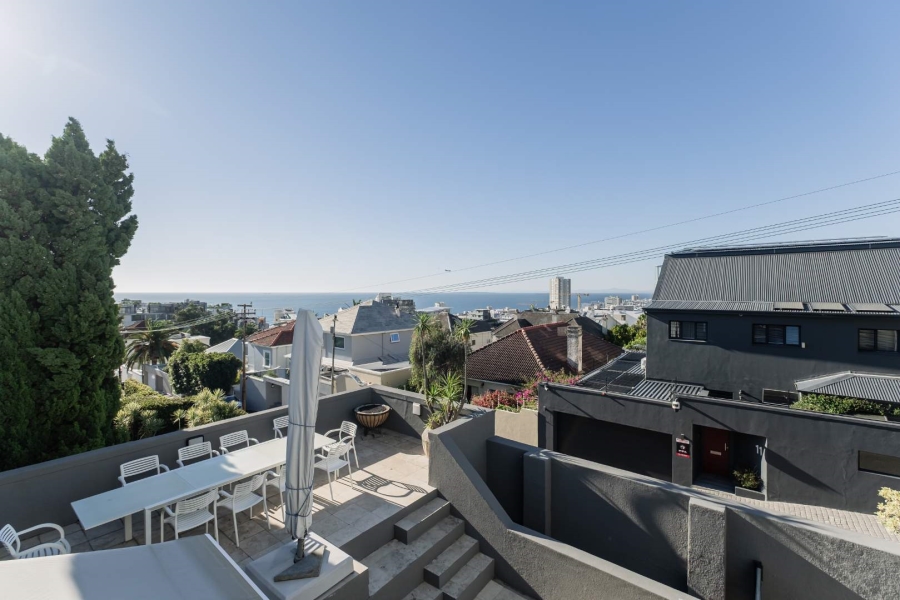 4 Bedroom Property for Sale in Fresnaye Western Cape